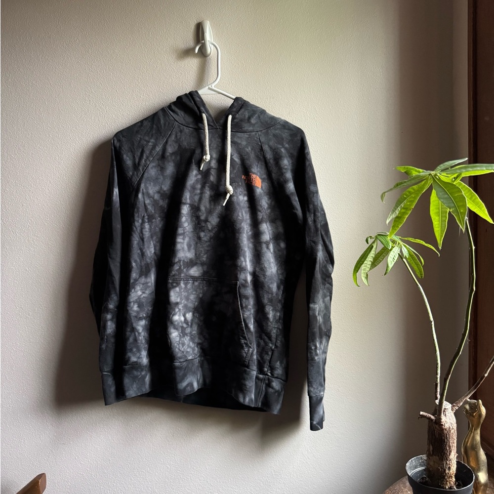 The North Face Men's Tie-Dye Black Hoodie